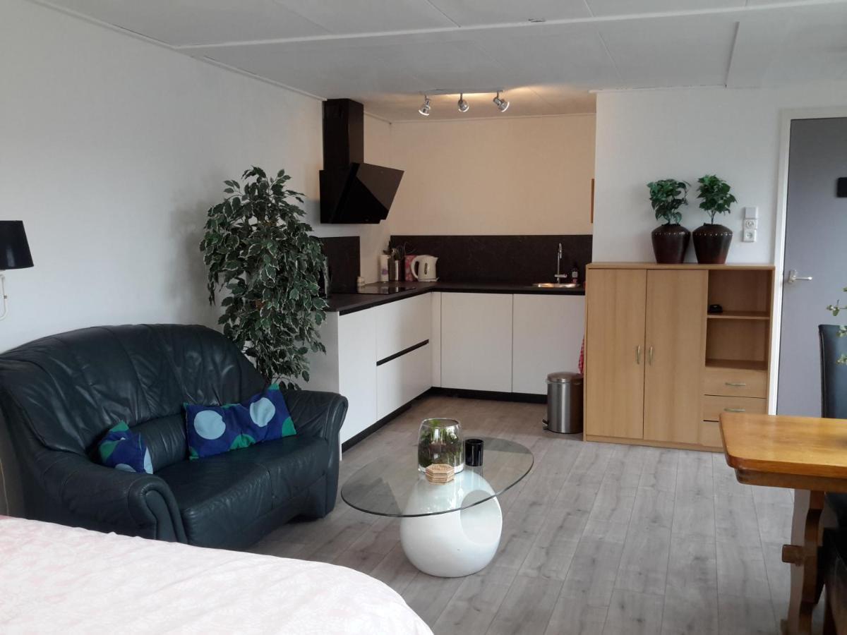 Strandhuussie Texel Casa de Férias *